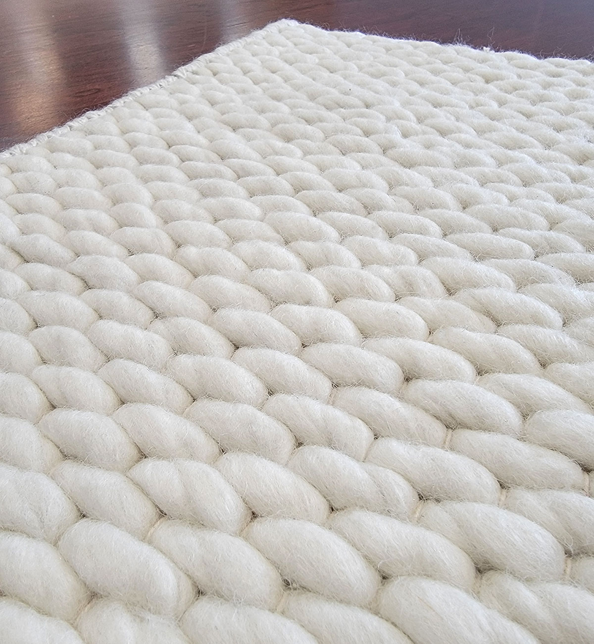 New Mark Carpet Chateau White